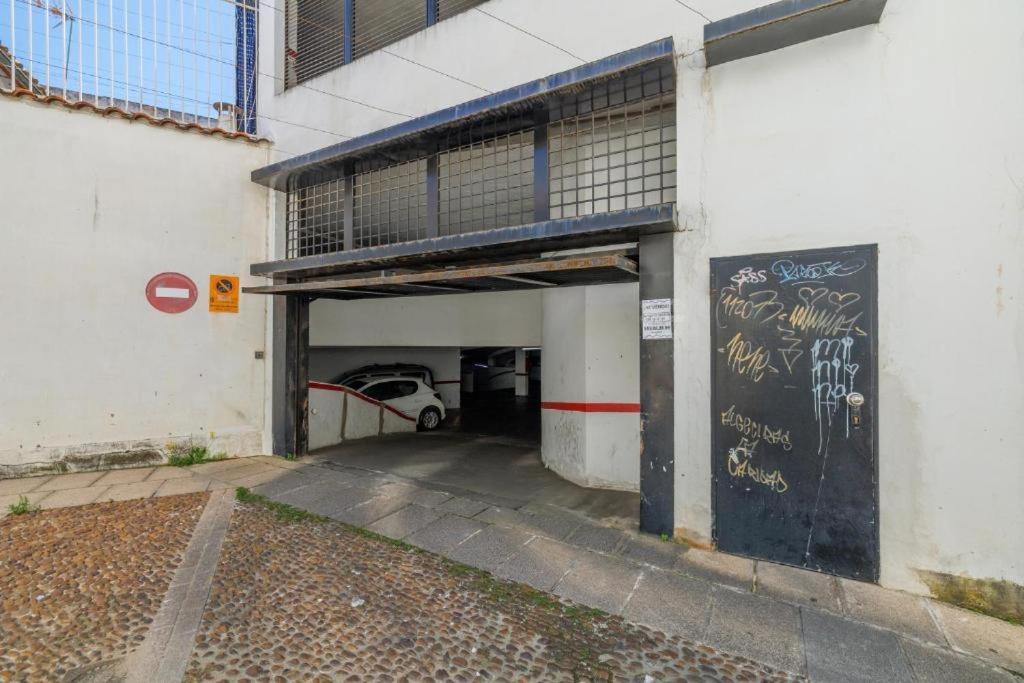 El Refugio De La Corredera & Parking Incluido Apartment Kordoba Bagian luar foto